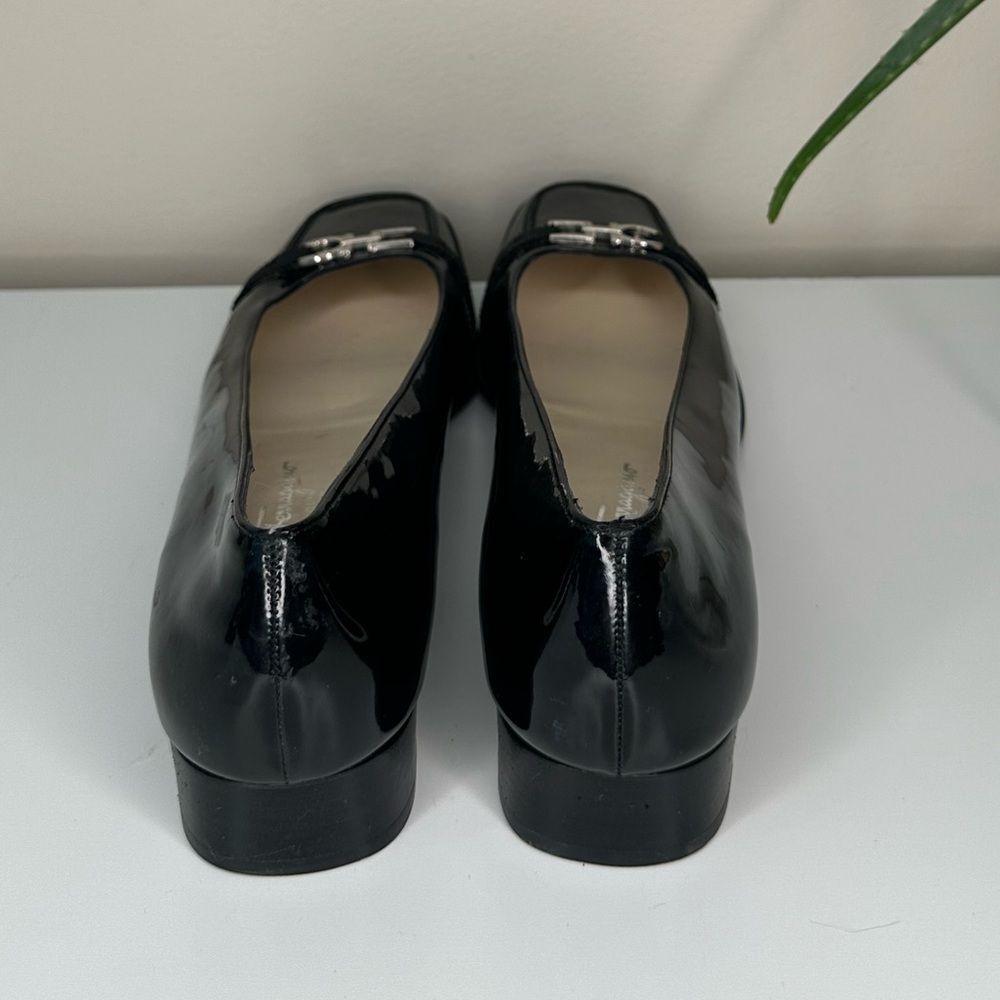 SALVATORE FERRAGAMO Vintage Letizia Black Patent Leather Loafers 7.5B | Gancini - Picture 6 of 10